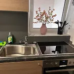 Nahe Kiel, Neues An Der Ostsee Mit Sauna,kamin Und Garten,parkplatz,5 Betten, 3 Schlafzimmer *