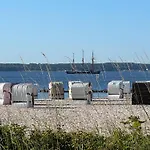 Tatil Evi Nahe Kiel, Neues An Der Ostsee Mit Sauna,kamin Und Garten,parkplatz,5 Betten, 3 Schlafzimmer