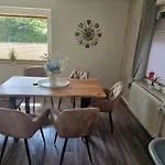 Tatil Evi Nahe Kiel, Neues An Der Ostsee Mit Sauna,kamin Und Garten,parkplatz,5 Betten, 3 Schlafzimmer *