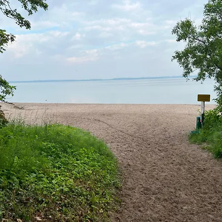 Nahe Kiel, Neues An Der Ostsee Mit Sauna,kamin Und Garten,parkplatz,5 Betten, 3 Schlafzimmer *