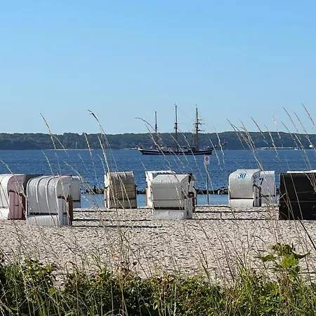 Semesterbostad Neues An Der Ostsee Mit Sauna,kamin Und Garten